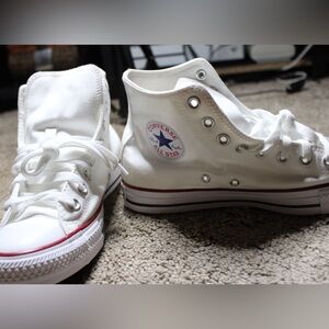 Converse Chuck Taylor All Star Hi Sneaker - Optical White size 7.5